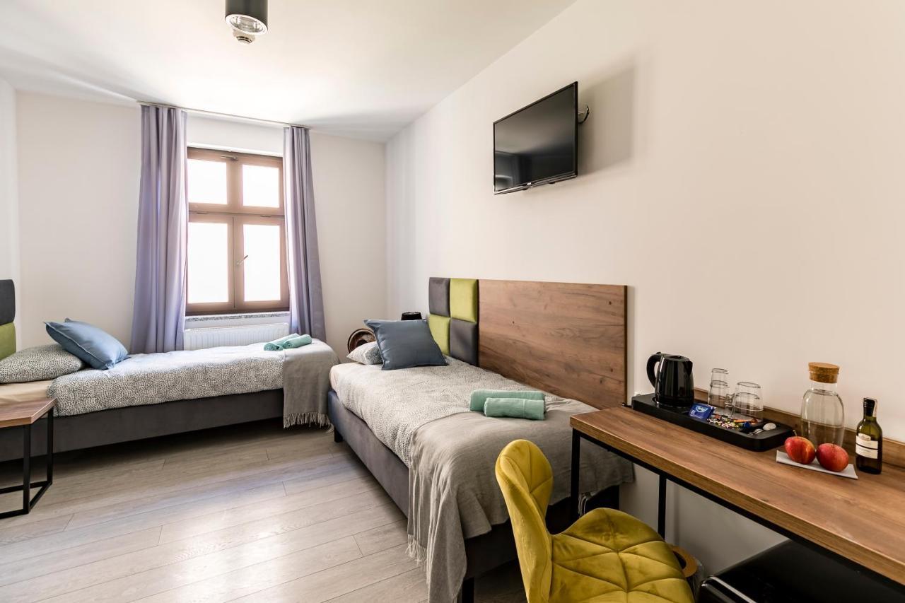Cooltour Aparthotel Poznań Exterior foto